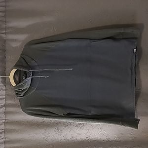 🌸The North Face Two-toned mockneck kangaroo pocket pullover, Large